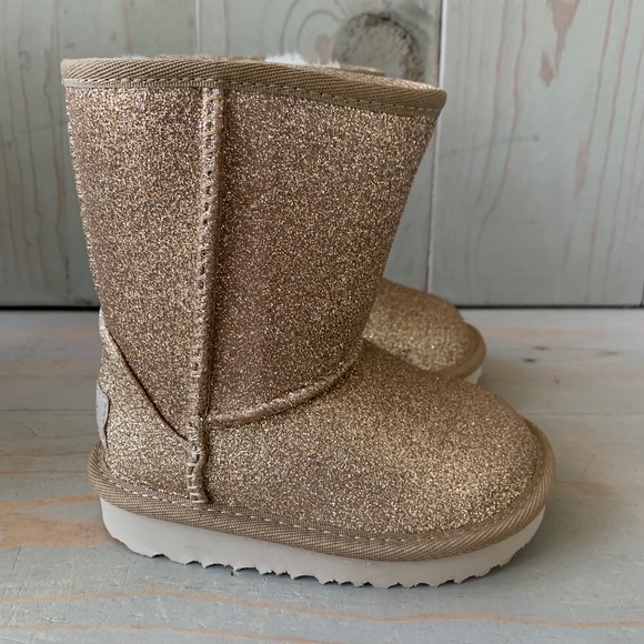- - UGG CLASSIC SHORT TODDLER LITTLE  GLITTER GOLDEN SPARKLY BOOTS - Picture 8 of 10